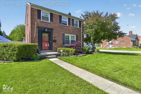 13187 Commonwealth St, Southgate, MI 48195
