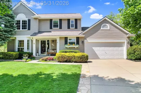 1170 Arabian Ct, South Lyon, MI 48178