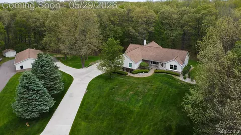 321 Elio, Highland, MI 48357