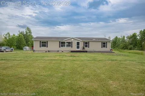 9795 Lambs Rd, Wales, MI 48027
