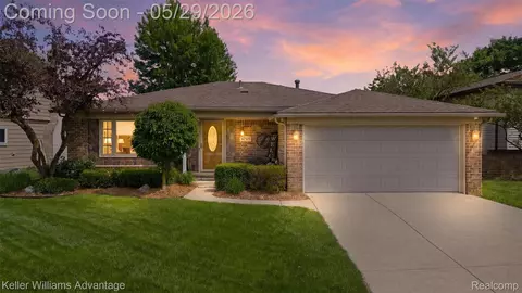 42505 Saltz Rd, Canton, MI 48187