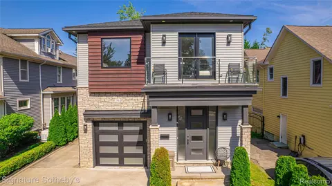 751 S Bates St, Birmingham, MI 48009