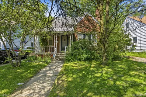 6427 Artesian St, Detroit, MI 48228
