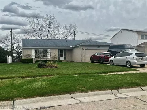 23866 Merrill Ave, Southfield, MI 48075