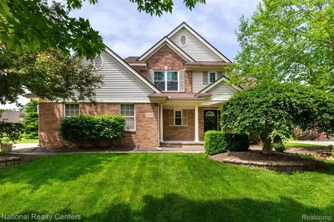 46694 Crosswick, Canton, MI 48187