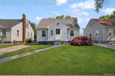 654 Ford Blvd, Lincoln Park, MI 48146