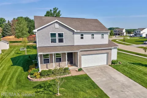 6054 Weyerbacher Dr, Mundy, MI 48473