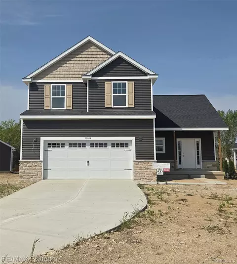 13104 Stony Brook Pass, Fenton, MI 48451