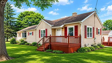 1443 Merle Ave, Burton, MI 48509
