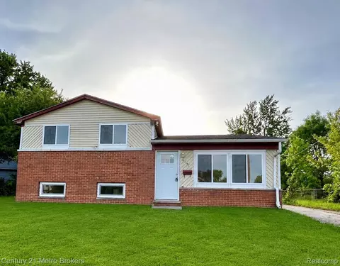 6187 Eldon Rd, Mount Morris, MI 48458
