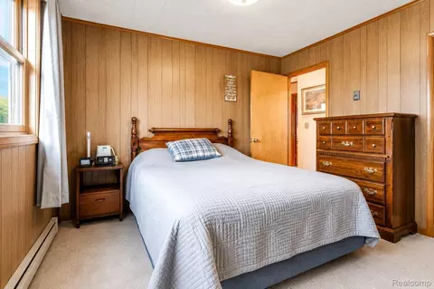Bedroom - 6373 Norman Rd, Grant, MI 48032 photo 2 of 6
