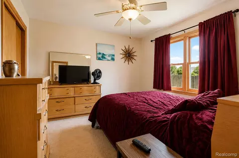 Bedroom - 6373 Norman Rd, Grant, MI 48032 photo 5 of 6