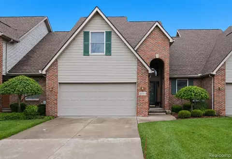 2053 Golfcrest Dr, Davison, MI 48423