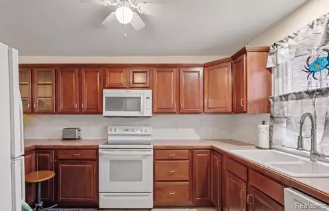 Kitchen - 2053 Golfcrest Dr, Davison, MI 48423 photo 1 of 1