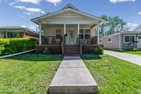 1127 Detroit Ave, Lincoln Park, MI 48146