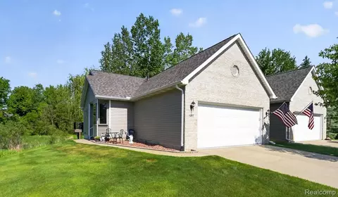 1087 Laurie Ln #130, Davison, MI 48423