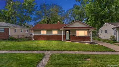 26061 Cameo Ct, Madison Heights, MI 48071