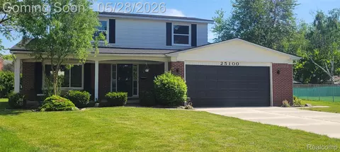 25100 Melody St, Taylor, MI 48180