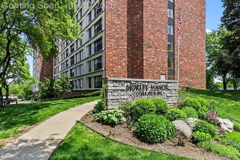 21800 Morley Ave #709, Dearborn, MI 48124