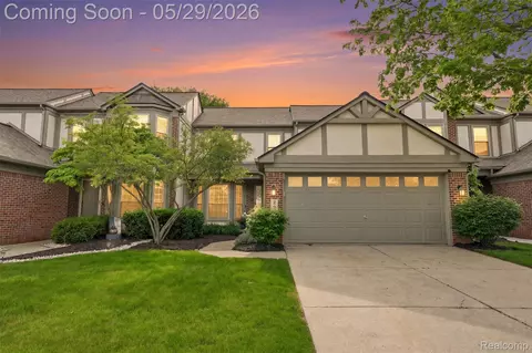 2216 Lone Wolf Ln, Canton, MI 48188