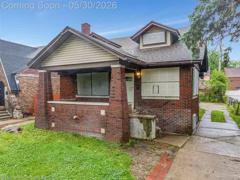 14128 Saint Marys St, Detroit, MI 48227