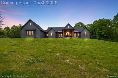 5340 Clarkston, Independence, MI 48348