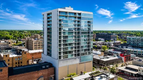 432 S Washington Ave #1804, Royal Oak, MI 48067