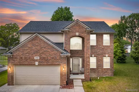 37505 Tamarack Dr, Sterling Heights, MI 48310