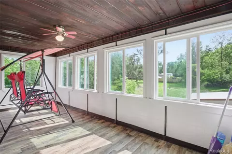 Exterior - 2705 Glendale Rd, Summit, MI 49203 photo 5 of 17