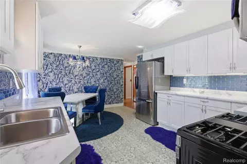 Kitchen - 2705 Glendale Rd, Summit, MI 49203 photo 3 of 6