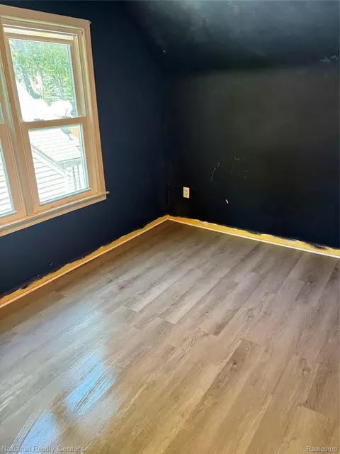 Bedroom - 4149 Carnegie St, Wayne, MI 48184 photo 3 of 5