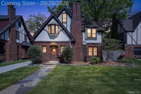 1305 Blanchard Ave, Flint, MI 48503