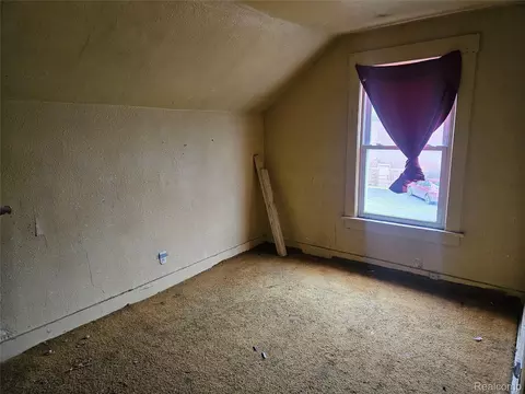 407 E 12th St, Flint, MI 48503 photo 6
