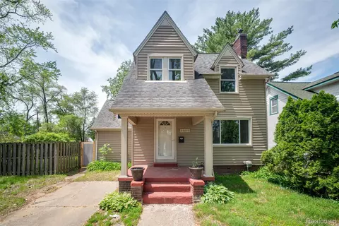 26059 Brush St, Madison Heights, MI 48071