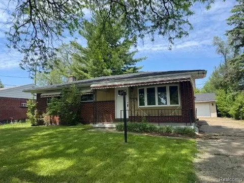 1622 W Home Ave, Flint, MI 48504