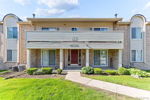 44453 Savery Dr, Canton, MI 48187