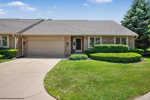 4337 Elaine Ct, Shelby Township, MI 48316