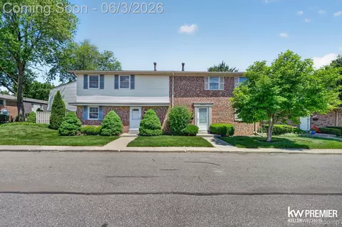 955 Kirts Blvd, Troy, MI 48084