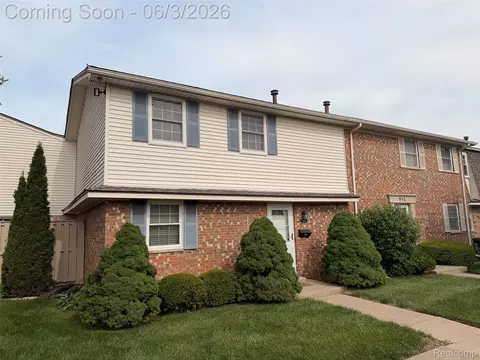 955 Kirts Blvd, Troy, MI 48084