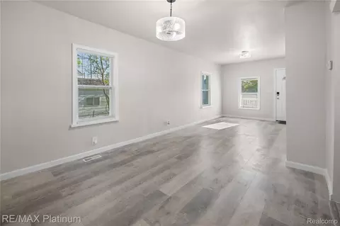 Living - 2051 Dwight Ave, Flint, MI 48503 photo 1 of 1