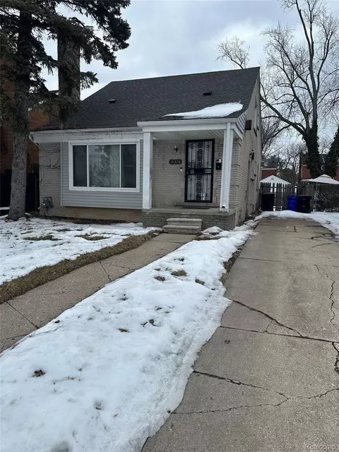 15370 Heyden St, Detroit, MI 48223
