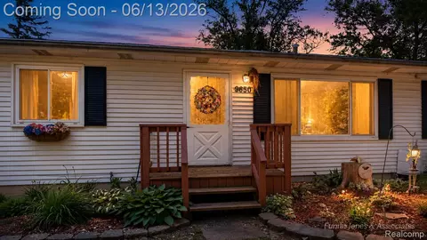9650 Woodland Ct, Ypsilanti, MI 48197