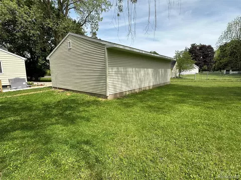 Other - 6161 River Rd, Flushing, MI 48433 photo 18 of 22