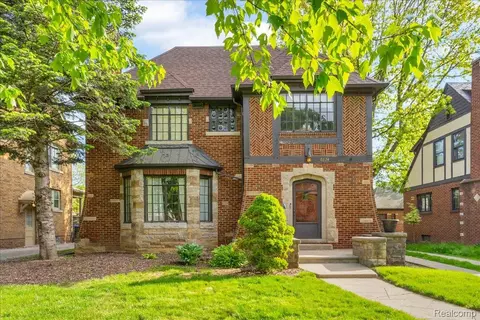 18674 Gainsborough Rd, Detroit, MI 48223