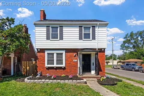 18715 Kentucky St, Detroit, MI 48221