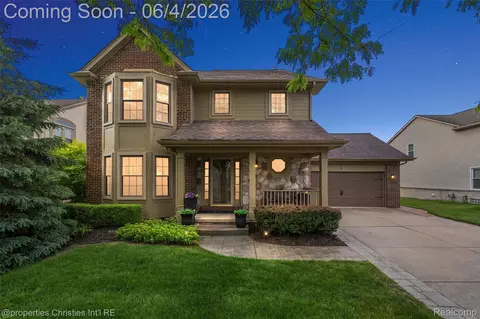 42967 Brookstone Dr, Novi, MI 48377