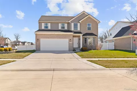 8135 Hudson Dr, Westland, MI 48185