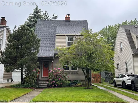 1110 Irving Ave, Royal Oak, MI 48067
