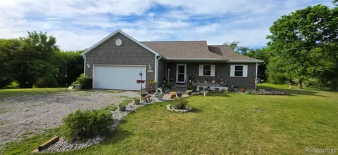 14062 Sanford Rd, Woodstock, MI 49220