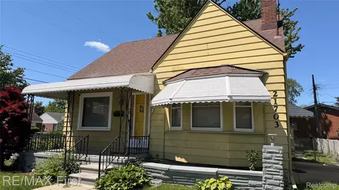 21703 Cushing Ave, Eastpointe, MI 48021